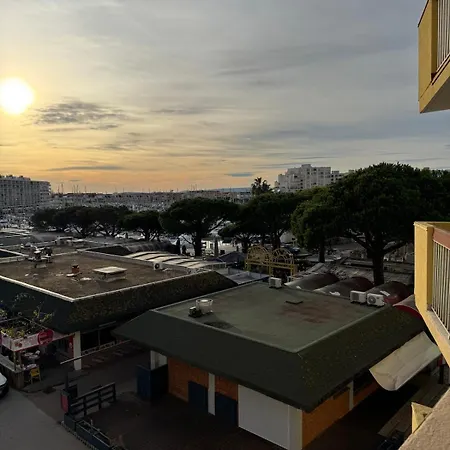 T3 Renove Vu Port Clim Et Wifi Apartament *