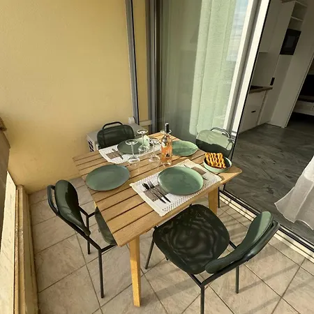 T3 Renove Vu Port Clim Et Wifi Apartament *